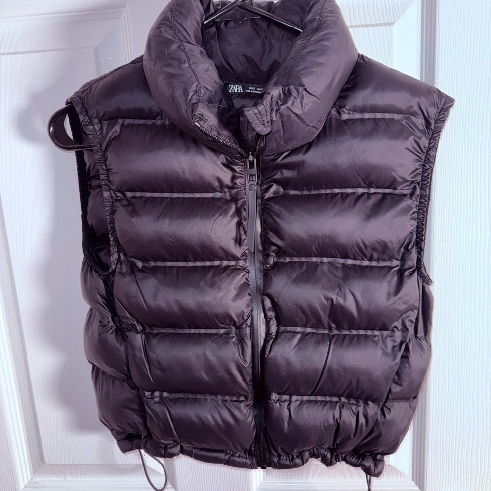 Zara Dark Puffer Vest